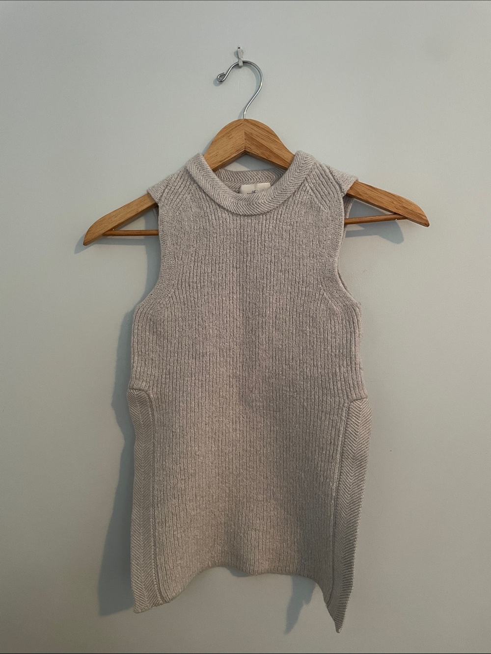 Wilfred 100% Wool Top